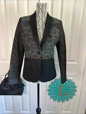 Expresso Mixed-Media Luxe Blazer - Paisley & Quilted Textured Statement Jacket